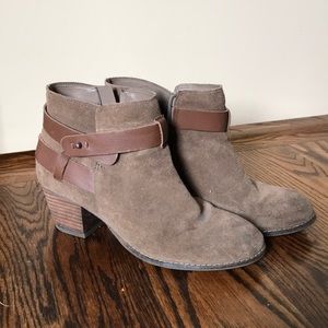 Dolce Vita booties